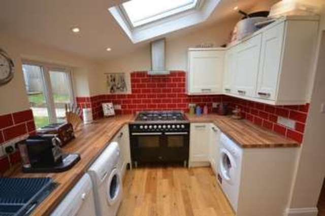  Image of 3 bedroom Terraced house for sale in Furze Road Totnes TQ9 at Furze Road  Totnes, TQ9 5YE