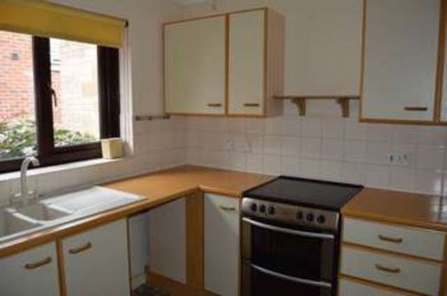  Image of 2 bedroom Detached house for sale in Trafalgar Road Newport PO30 at Trafalgar Road  Newport, PO30 1TS