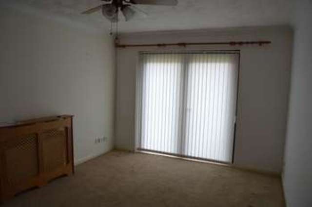  Image of 2 bedroom Detached house for sale in Trafalgar Road Newport PO30 at Trafalgar Road  Newport, PO30 1TS