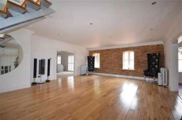  Image of 5 bedroom Detached house for sale in Warrington Road Bold Heath Widnes WA8 at Warrington Road Bold Heath Widnes, WA8 3XL