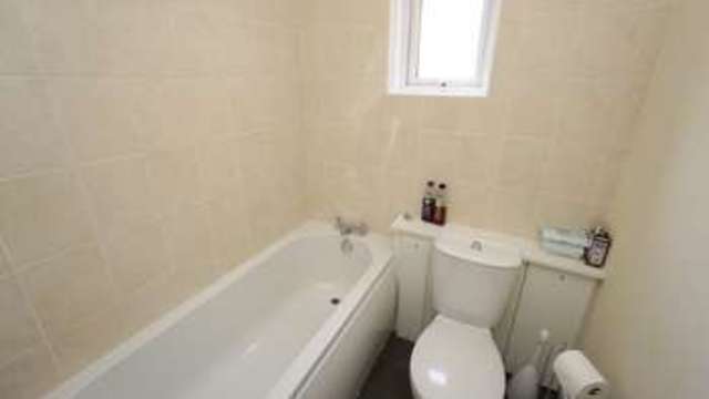  Image of 2 bedroom Flat for sale in Warton Terrace Heaton Newcastle upon Tyne NE6 at Warton Terrace Heaton Newcastle Upon Tyne, NE6 5DX