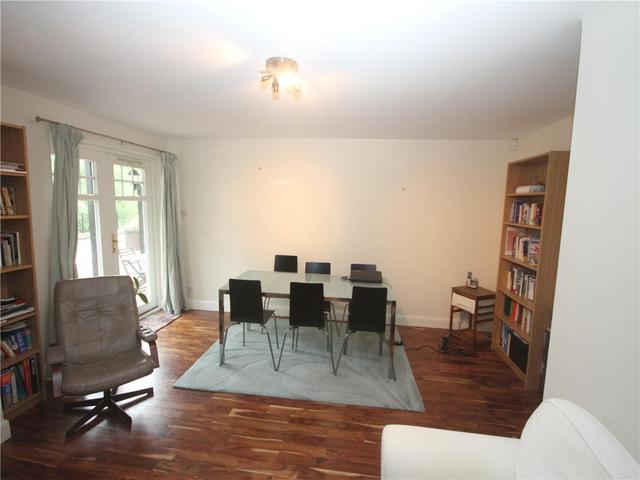  Image of 2 bedroom Flat to rent in West Mill Road Edinburgh EH13 at Colinton Edinburgh Edinburgh, EH13 0NX
