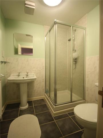  Image of 2 bedroom Flat to rent in West Mill Road Edinburgh EH13 at Colinton Edinburgh Edinburgh, EH13 0NX
