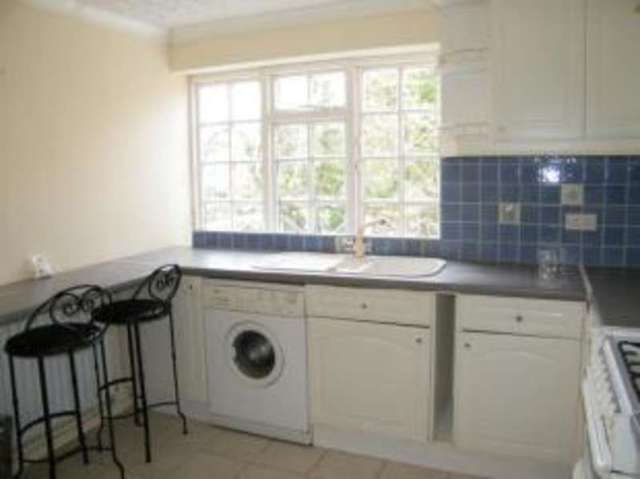  Image of 2 bedroom Flat for sale in Wellington Road North Stockport SK4 at 189 Wellington Road North Stockport Heaton Moor, SK4 2PB