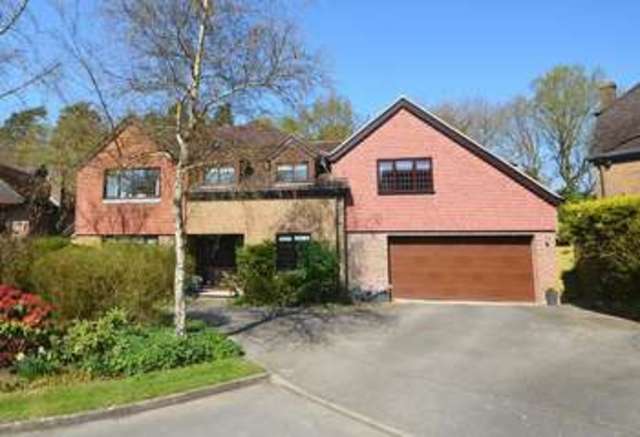  Image of 5 bedroom Detached house for sale in Witherslack Close Headley Down Bordon GU35 at Witherslack Close Headley Down Bordon, GU35 8HN