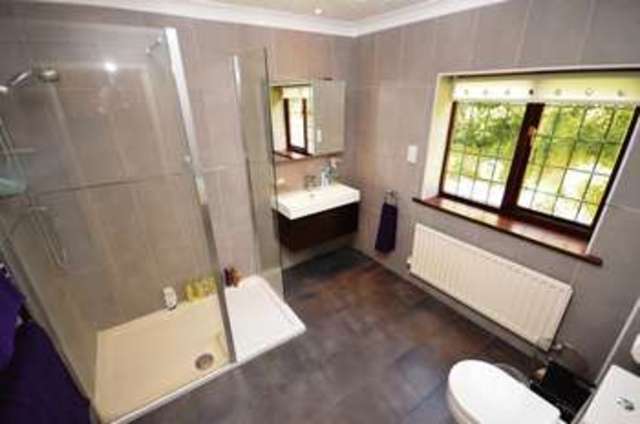  Image of 5 bedroom Detached house for sale in Witherslack Close Headley Down Bordon GU35 at Witherslack Close Headley Down Bordon, GU35 8HN