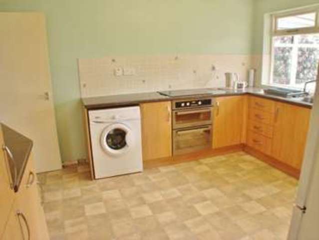  Image of 3 bedroom Detached house for sale in Regina Close Radcliffe-on-Trent Nottingham NG12 at Regina Close Radcliffe-on-Trent Nottingham, NG12 2EL
