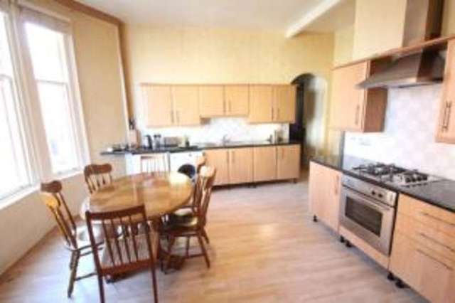  Image of 1 bedroom Flat for sale in Stow Street Paisley PA1 at Paisley Renfrewshire Paisley, PA1 2JJ