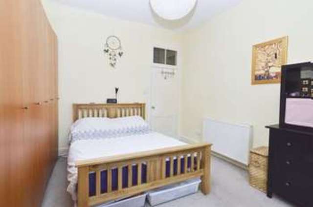  Image of 1 bedroom Flat for sale in Halmyre Street Edinburgh EH6 at Halmyre Street Leith Edinburgh, EH6 8QA
