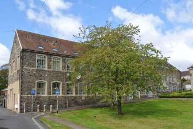  Image of 2 bedroom Flat to rent in Hudds Vale Road St. George Bristol BS5 at Hudds Vale Road  Bristol, BS5 7HE