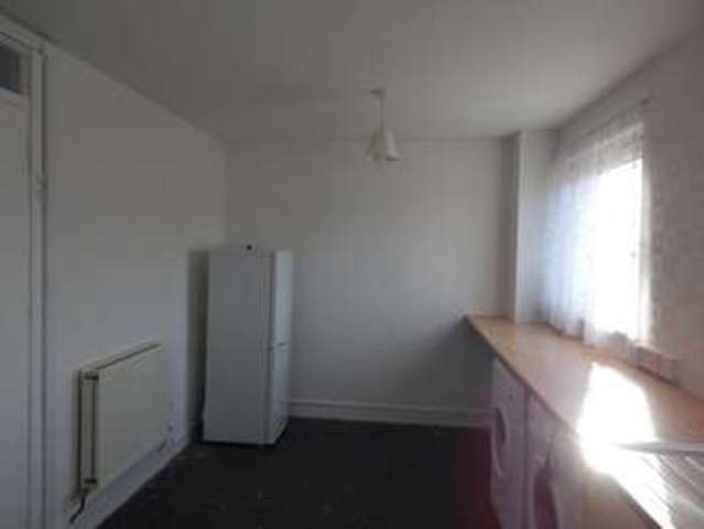  Image of 2 bedroom Flat for sale in Yew Grove Livingston EH54 at Yew Grove  Livingston, EH54 5LY