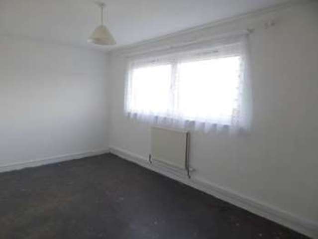  Image of 2 bedroom Flat for sale in Yew Grove Livingston EH54 at Yew Grove  Livingston, EH54 5LY
