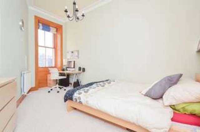  Image of 2 bedroom Flat for sale in Plewlands Terrace Edinburgh EH10 at Plewlands Terrace Morningside Edinburgh, EH10 5JX