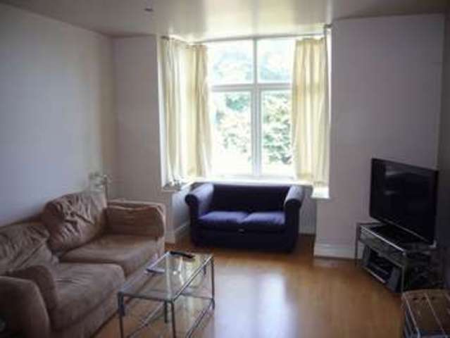  Image of 2 bedroom Flat to rent in Carter Knowle Road Sheffield S7 at 240 Carter Knowle Road  Sheffield, S7 2EB