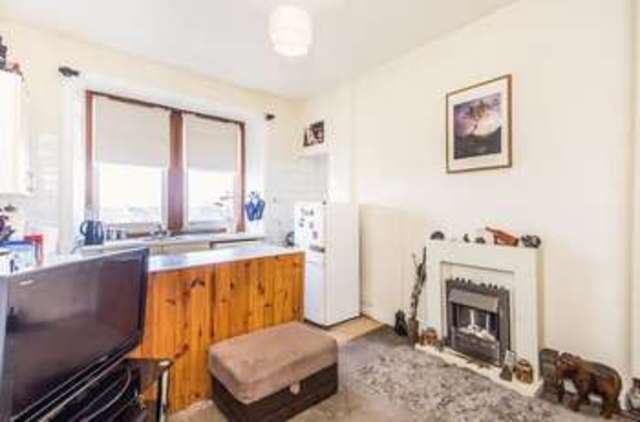  Image of 1 bedroom Flat for sale in Albion Road Edinburgh EH7 at Albion Road Easter Road Edinburgh, EH7 5QW