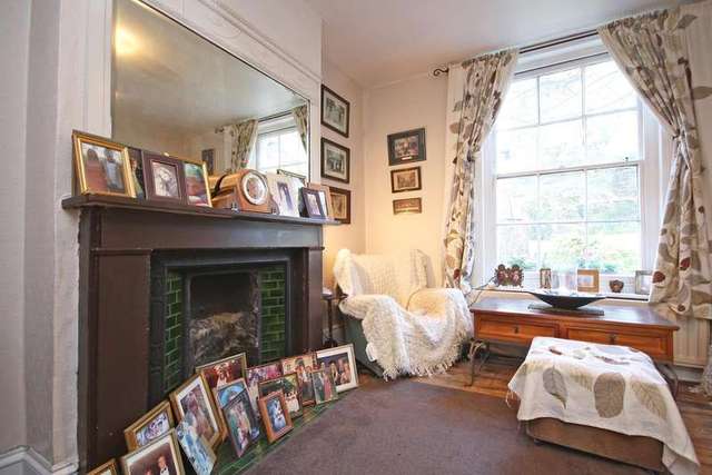  Image of 3 bedroom Detached house for sale in Park Lane East Reigate RH2 at Reigate, RH2 8HS