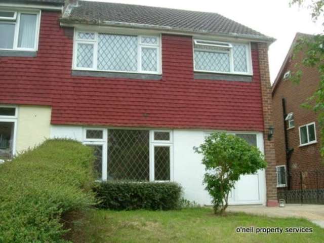  Image of 3 bedroom Semi-Detached house to rent in Arnison Avenue High Wycombe HP13 at Arnison Avenue  High Wycombe, HP13 6BU