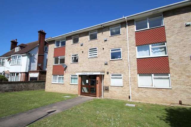  Image of 2 bedroom Flat to rent in Harewood Road South Croydon CR2 at Harewood Road  South Croydon, CR2 7AL
