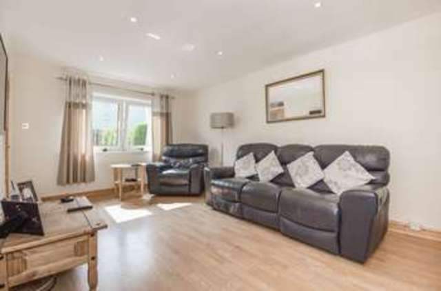  Image of 1 bedroom Bungalow for sale in Murrayburn Park Edinburgh EH14 at Murrayburn Park Wester Hailes Edinburgh, EH14 2PD