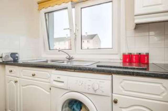  Image of 1 bedroom Bungalow for sale in Murrayburn Park Edinburgh EH14 at Murrayburn Park Wester Hailes Edinburgh, EH14 2PD