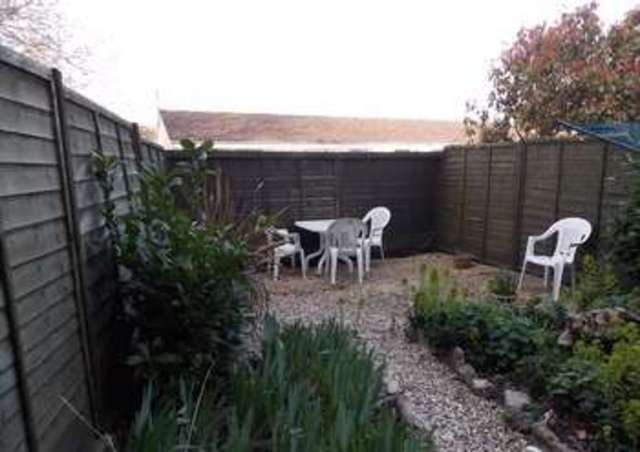  Image of 1 bedroom Flat to rent in High Street Twerton Bath BA2 at 56 High Street Twerton Bath, BA2 1DD