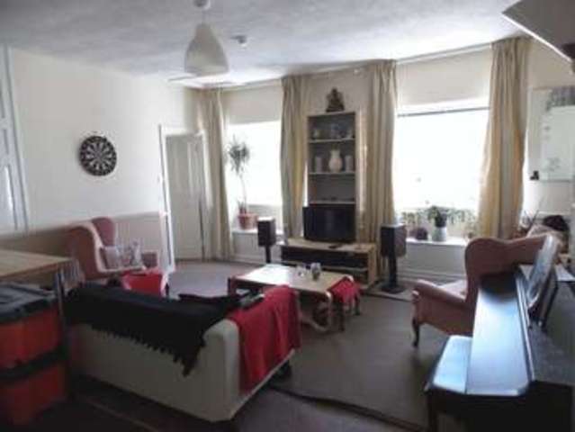  Image of 1 bedroom Flat to rent in High Street Twerton Bath BA2 at 56 High Street Twerton Bath, BA2 1DD