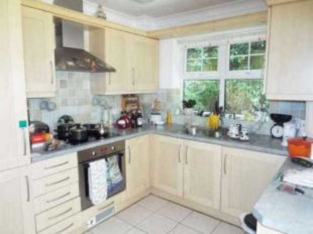  Image of 2 bedroom Flat for sale in Alum Chine Road Westbourne Bournemouth BH4 at 63 Alum Chine Road Bournemouth Westbourne, BH4 8DS
