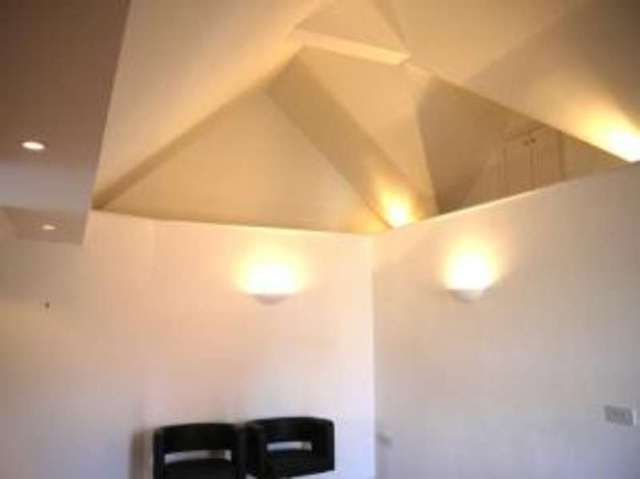  Image of 3 bedroom Flat for sale in Salisbury Road Blandford Forum DT11 at 8 Salisbury Road Blandford Forum Blandford Forum, DT11 7QH