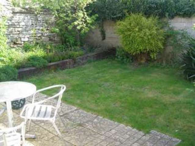  Image of 1 bedroom Terraced house to rent in Abbey Street Eynsham Witney OX29 at 9 Abbey Street  Eynsham, OX29 4HR