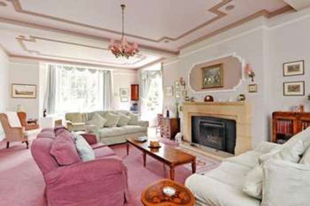  Image of 7 bedroom Detached house for sale in Abbots Leigh Road Abbots Leigh Bristol BS8 at Abbots Leigh Road Abbots Leigh Bristol, BS8 3QD