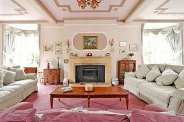  Image of 7 bedroom Detached house for sale in Abbots Leigh Road Abbots Leigh Bristol BS8 at Abbots Leigh Road Abbots Leigh Bristol, BS8 3QD