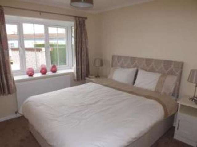  Image of 2 bedroom Bungalow for sale in Greenacres Park Adbolton Lane West Bridgford Nottingham NG2 at West Bridgford Nottingham Gamston, NG2 5AX
