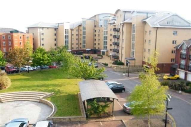  Image of 2 bedroom Flat to rent in Adventurers Quay Cardiff CF10 at Cardiff, CF10 4NP