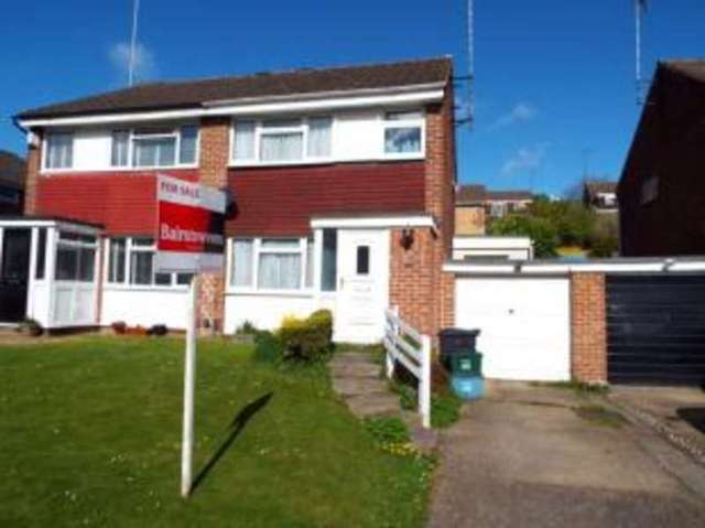  Image of 3 bedroom Semi-Detached house for sale in Albatross Gardens Selsdon South Croydon CR2 at South Croydon  Selsdon, CR2 8QX