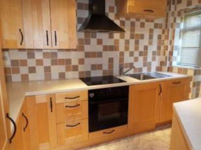  Image of 3 bedroom Semi-Detached house for sale in Albatross Gardens Selsdon South Croydon CR2 at South Croydon  Selsdon, CR2 8QX