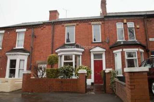  Image of 4 bedroom Terraced house to rent in Albert Crescent Lincoln LN1 at Albert Crescent  Lincoln, LN1 1LX