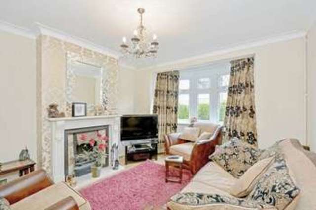  Image of 3 bedroom Terraced house for sale in Albert Square London E15 at Albert Square Stratford London, E15 1HH