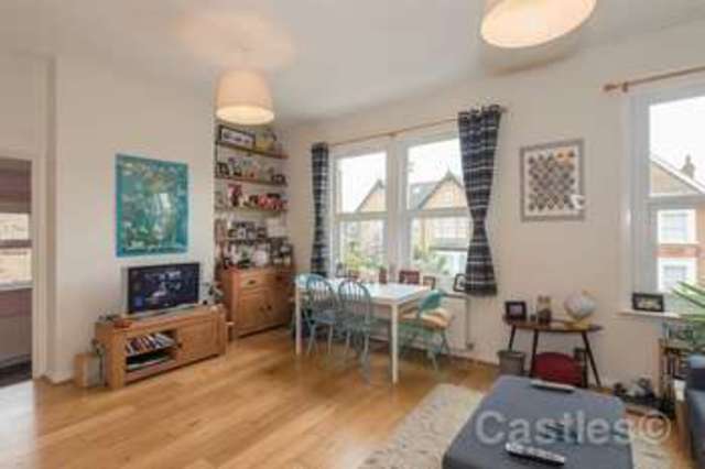  Image of 1 bedroom Flat to rent in Alexandra Road London N8 at Alexandra Road Hornsey London, N8 0PL