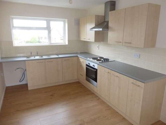  Image of 2 bedroom Maisonette to rent in Amanda Drive Kitts Green Birmingham B26 at Amanda Drive Yardley Birmingham, B26 2DB