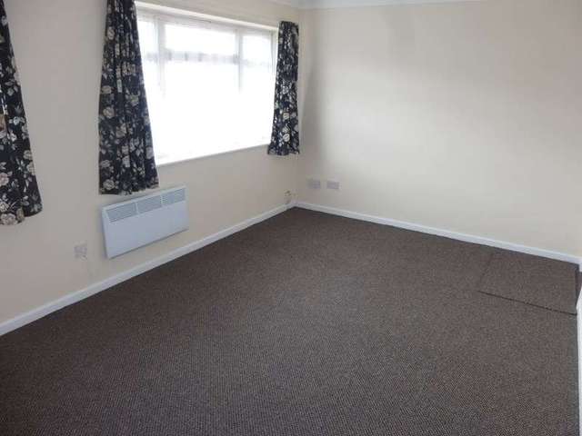  Image of 2 bedroom Maisonette to rent in Amanda Drive Kitts Green Birmingham B26 at Amanda Drive Yardley Birmingham, B26 2DB