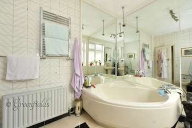  Image of 4 bedroom Semi-Detached house for sale in Amery Gardens London NW10 at Amery Gardens  London, NW10 3AH