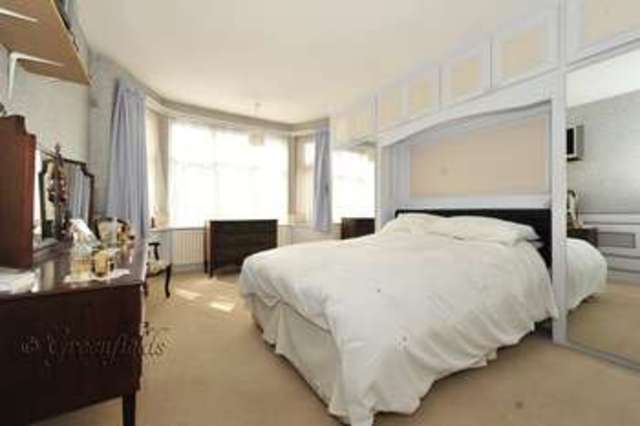  Image of 4 bedroom Semi-Detached house for sale in Amery Gardens London NW10 at Amery Gardens  London, NW10 3AH