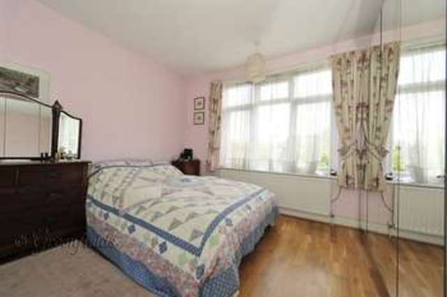  Image of 4 bedroom Semi-Detached house for sale in Amery Gardens London NW10 at Amery Gardens  London, NW10 3AH