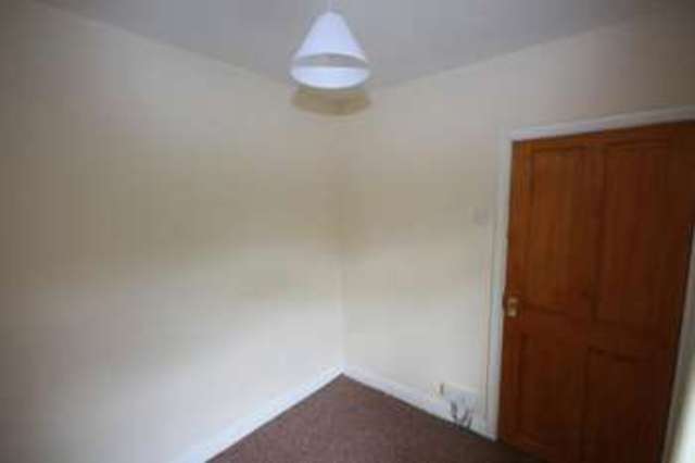  Image of 2 bedroom Terraced house to rent in Angling Green Skinningrove Saltburn-by-the-Sea TS13 at Angling Green Skinningrove Saltburn-By-The-Sea, TS13 4AT