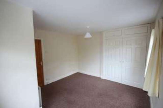  Image of 2 bedroom Terraced house to rent in Angling Green Skinningrove Saltburn-by-the-Sea TS13 at Angling Green Skinningrove Saltburn-By-The-Sea, TS13 4AT