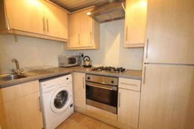  Image of 1 bedroom Flat for sale in Apsley Street Glasgow G11 at Partick Glasgow Partick, G11 7SP