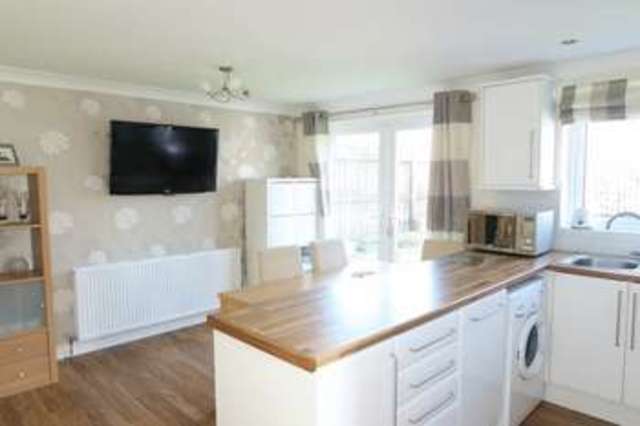  Image of 3 bedroom Detached house for sale in Arthington Close Tingley Wakefield WF3 at Arthington Close Tingley Wakefield, WF3 1BT