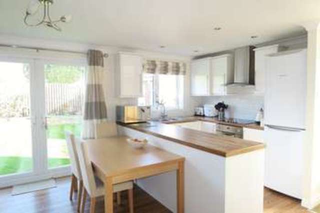  Image of 3 bedroom Detached house for sale in Arthington Close Tingley Wakefield WF3 at Arthington Close Tingley Wakefield, WF3 1BT