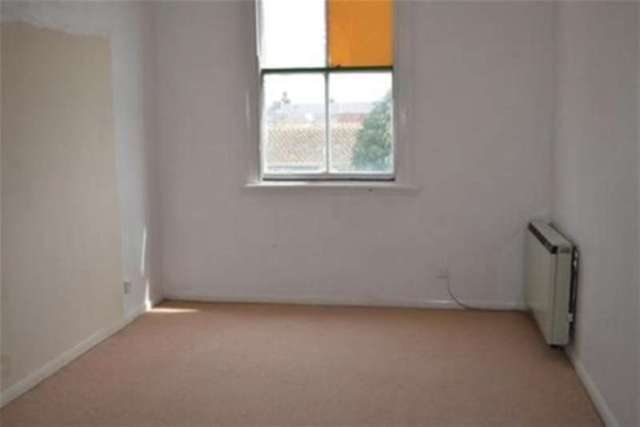  Image of 2 bedroom Flat to rent in Arthur Road Cliftonville Margate CT9 at Margate, CT9 2EN