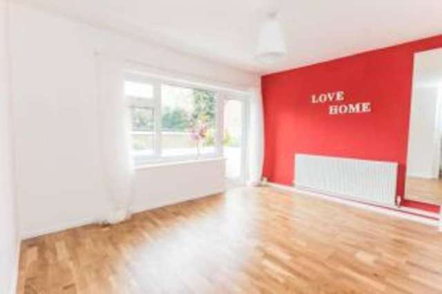  Image of 2 bedroom Flat for sale in Barons Close Harborne Birmingham B17 at 52 Barons Close Birmingham Harborne, B17 9TL